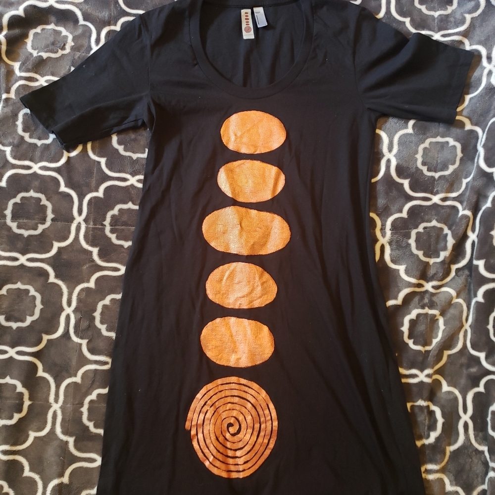 Aku Akwa Tees shirt dress